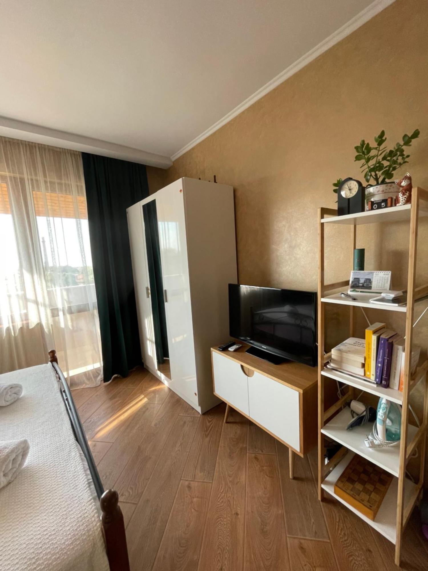 Panorama-М Appartement Vratsa Buitenkant foto